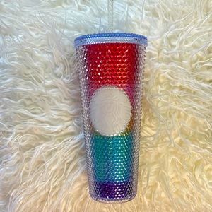 Starbucks 🌈 Rainbow 🌈 Studded Tumbler